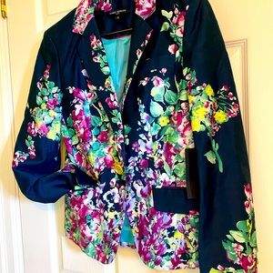 🎉HP🎉 EUC Mario Serrani jacket